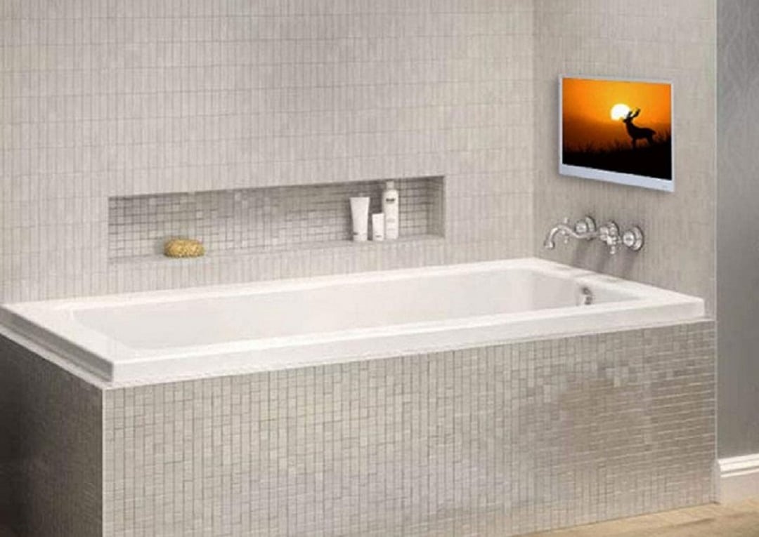 Soulaca télé miroir salle de bain connectée