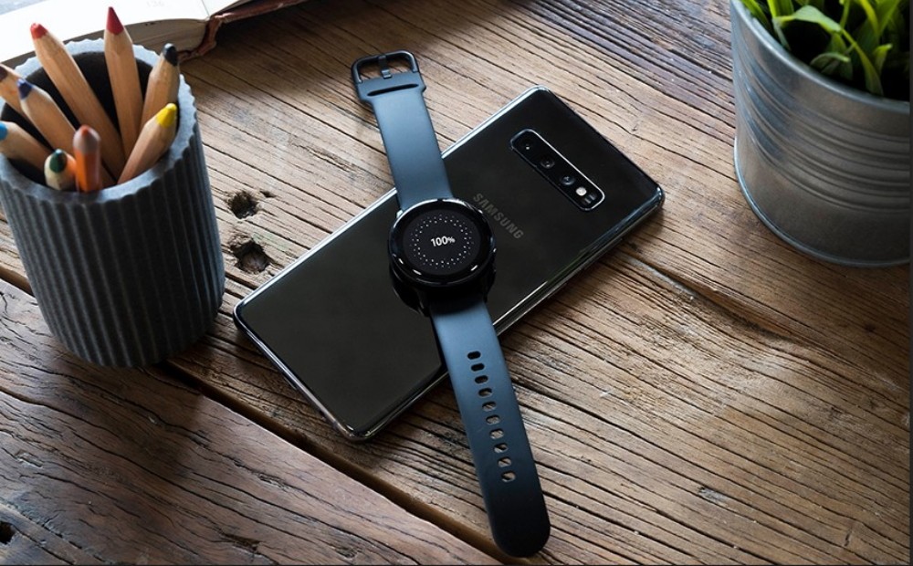 Samsung Galaxy Active 2 recharge sur smartphone Galaxy S