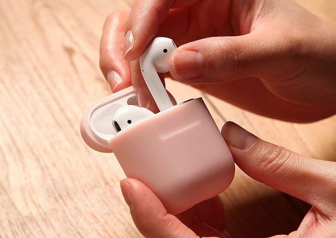 idée cadeau saint valentin Apple iPhone AirPods femme