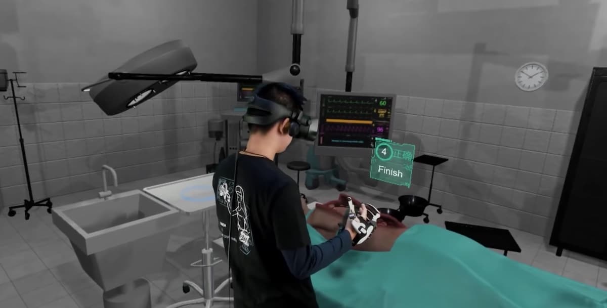 Dexta Robotics application Dexmo Haptic