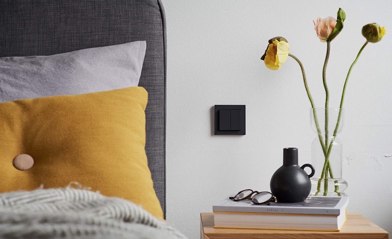 Gira interrupteur Philips Hue design
