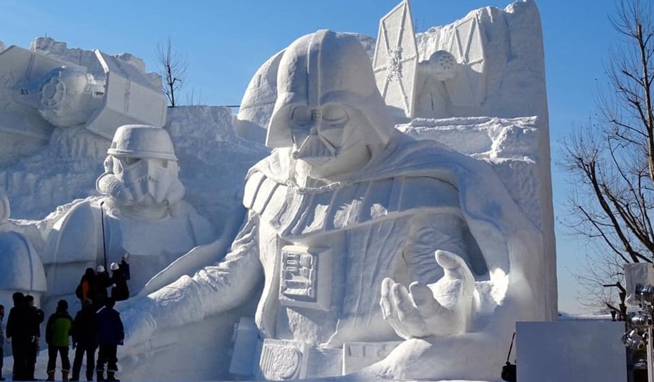 Star Wars sculpture glace