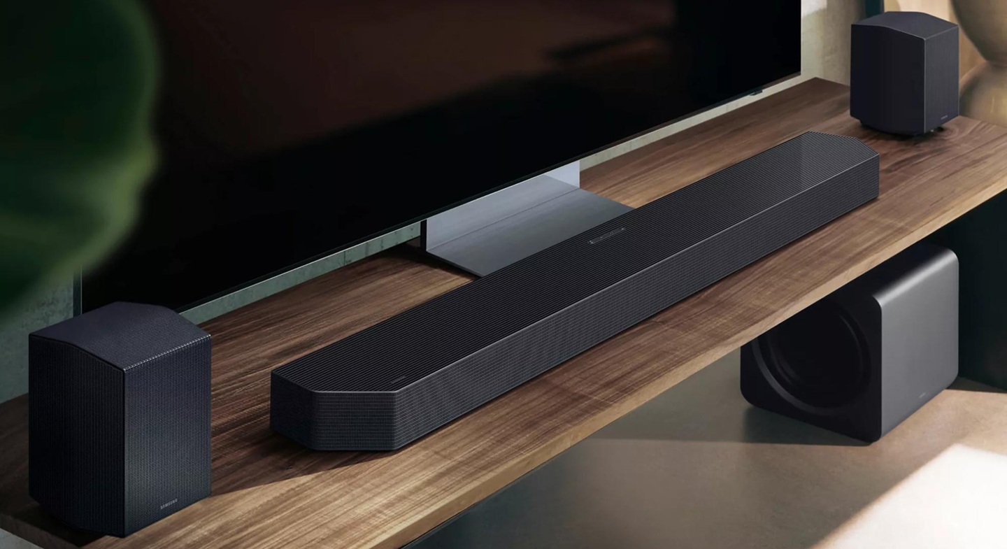 Samsung HW-Q990H et Music Studio